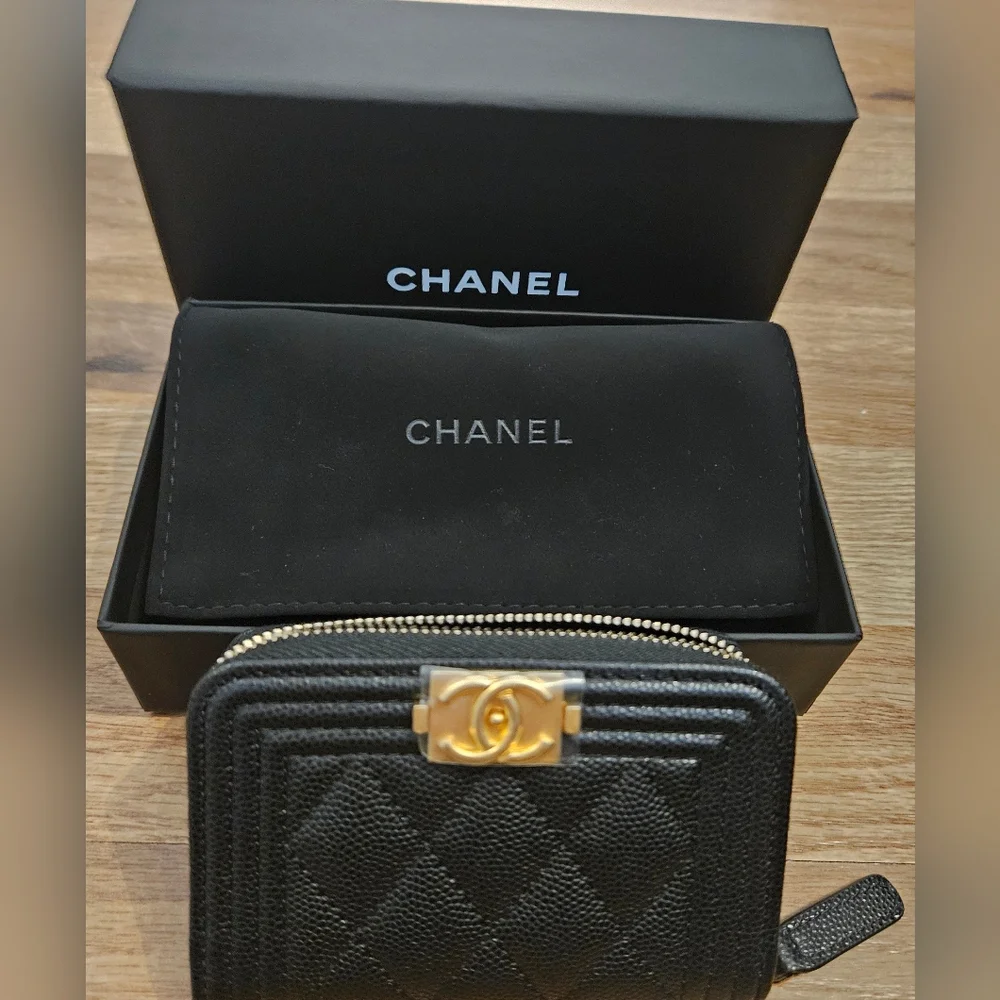 Chanel Boy Zip Around Coin Purse Wallet - Picture 2 of 4